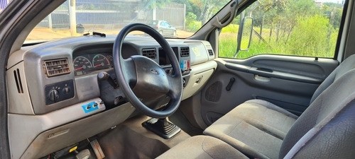 Imagem 4 de 4 de Ford F4000 4x4