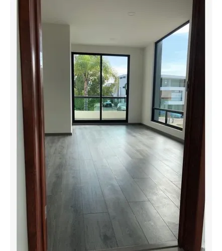 Casa En Venta En Lomas De Angelópolis Ii