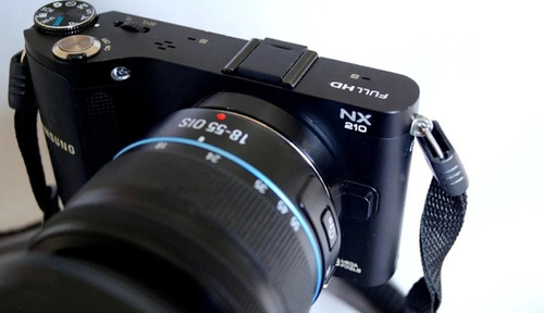 Câmera Samsung Nx210 20mp Full Hd 18-55mm Ois .i Function