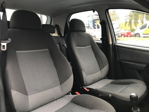 Imagem 6 de 8 de Chevrolet Celta Lt ! Completo !