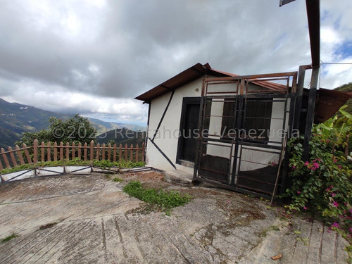 Casa Con Terreno En Venta En La Colonia Tovar. Ljsa 25-13565