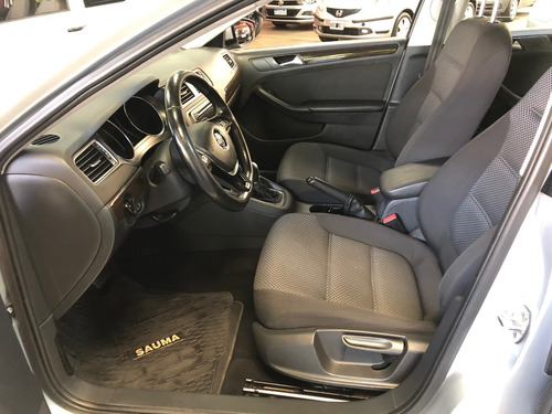 Volkswagen Vento 2.5 Advance Plus Triptonic 2015 Urion Autos