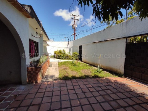 Imagen 13 de 14 de Casa En Venta Av Rotaria Oeste Barquisimeto Codigo 21-26561