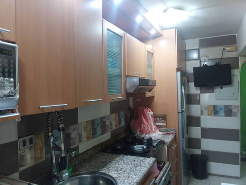 Imagen 10 de 22 de S. Serafini Vende Apartamento 22-4014 En El Paraiso