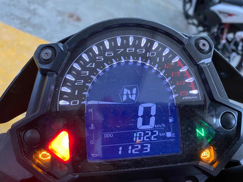 Imagen 7 de 8 de Kawasaki 400 Z Z 400