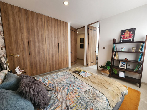 Hermosa Casa En Zibata, Master Suite, C.222 M2 Materiales Premium !