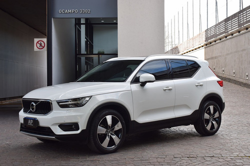 Volvo Xc40 Momentum T4 2020 22.000 Kms Autopremium