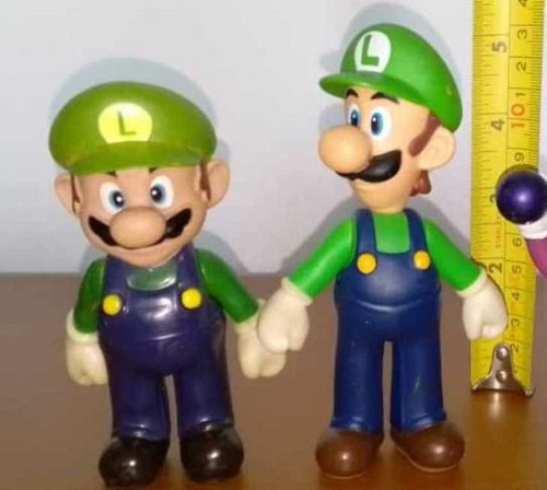 Mario Bros Sus Amigos Y Sus Rivales Colección (Usado)