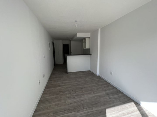 Imagen 3 de 12 de Venta De Monoambiente En Level 2, Cordón