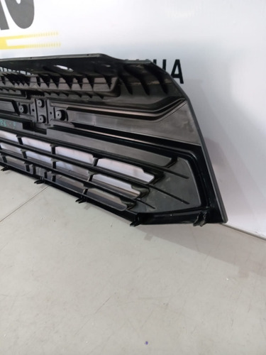 Parilla Chevrolet Tornado Van 2021 2022 2023 2024 Original Negro Mate (Usado)