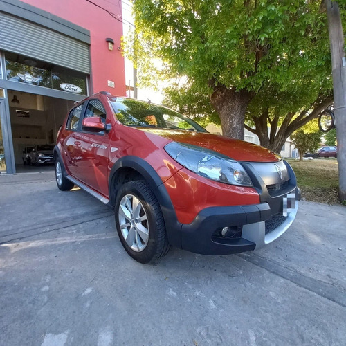 Imagen 10 de 10 de Renault Sandero Stepway Confort 1.6 2014