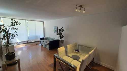 Departamento 3/2, Excelente Ubicación, Las Condes