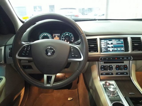 Jaguar Xf Premium Luxury 2.0, Pus1515