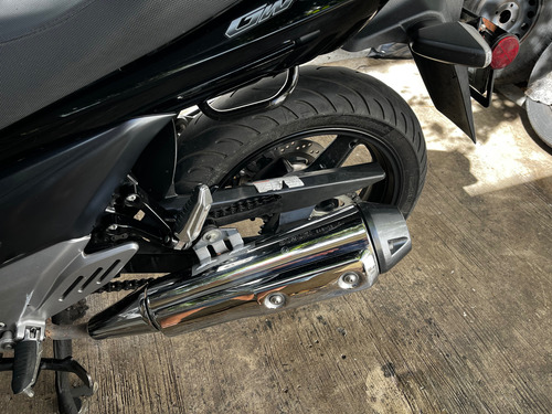 Suzuki Inazuma 250