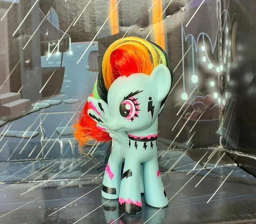 My Little Pony - Rainbow Dash - Ponymania - Rara- Toys R Us (Usado)