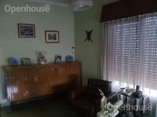 Imagen 8 de 18 de Casa - Villa Morra I