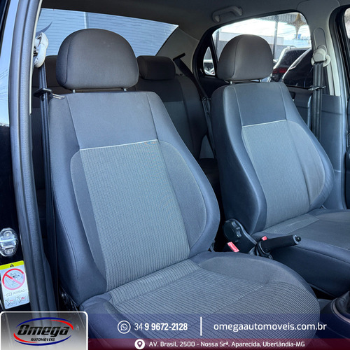 Volkswagen Voyage TREND 1.6 MI TOTAL FLEX 8V 4P