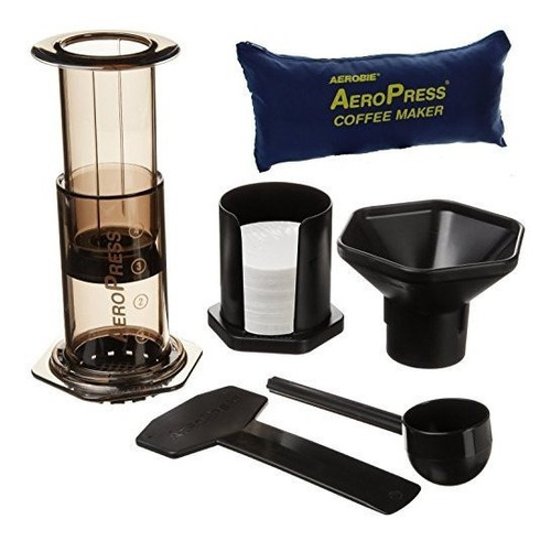 Cafetera De Aeropress Y Cafe Expreso Con Bolso De Mano.