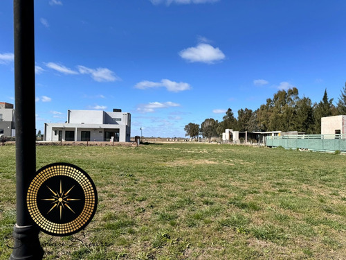 Lote A La Venta En Canning, Barrio Los Talas
