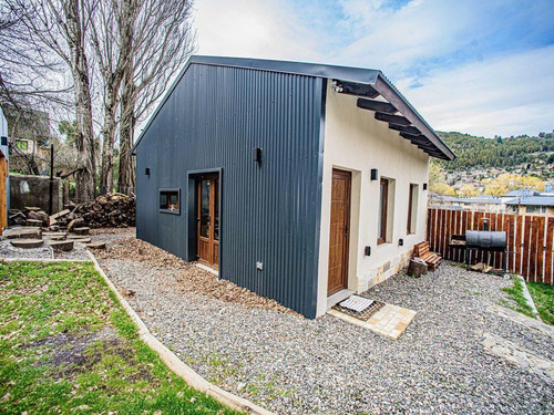 Venta Casa Tradicional + Cabaña Moderna -zona Centro