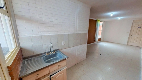 Vive En Una De Las Zonas Más Accesibles De Iztapalapa, Ideal Para Familias Que Buscan Comodidad, Conectividad Y Tranquilidad.