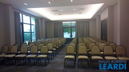Imagem 5 de 14 de Flat - Itaim Bibi - Sp - 487122