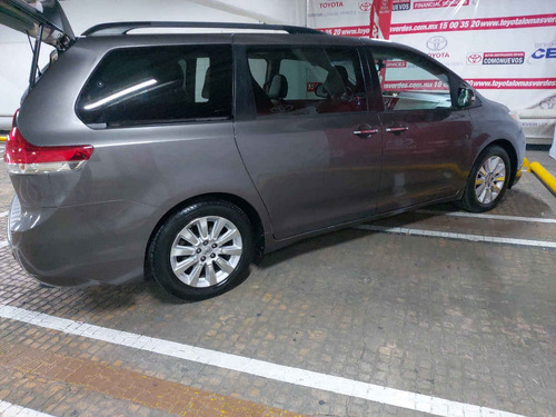 Imagen 5 de 15 de Toyota Sienna 2014 5p Limited V6/3.5 Aut