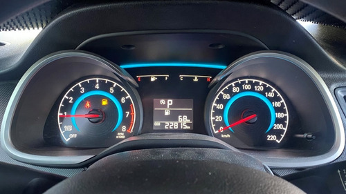 Imagen 6 de 13 de Chevrolet Cavalier