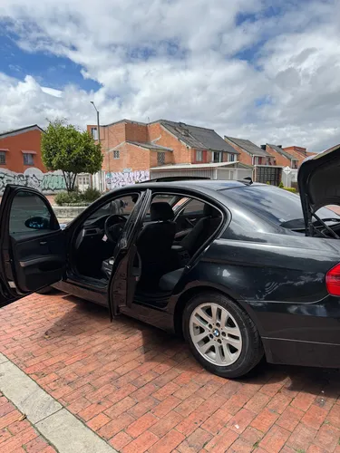 BMW Serie 3 2.0 318i E90 Lci