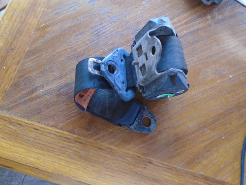 Vendo   Cinturon De Seguridad  De Alfa Romeo, Año 1995