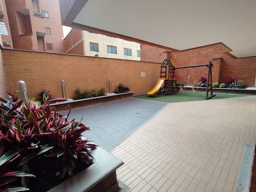 Arriendo Apartamento En Laureles