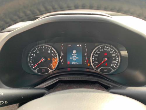 Imagen 10 de 15 de Jeep Renegade 2016 1.8 Sport Plus Automania