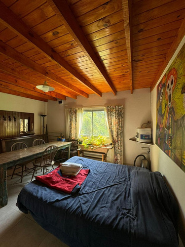 Casa En Venta - 8 Dormitorios 4 Baños - La Lonja