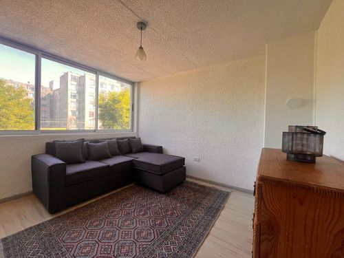 Habitación En Departamento Compartido A Pasos De Uss