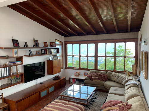 Hermosa Casa En Venta En Alto Hatillo
