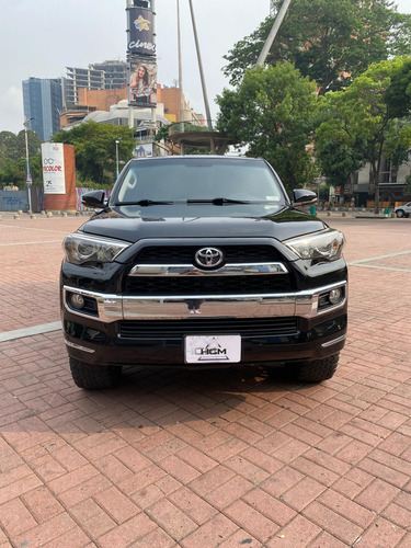 Toyota  4 Runner  Limited 