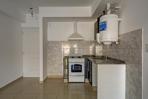 Imagen 6 de 15 de Venta / Departamento 2 Ambientes / Cochera / Lomas Del Mirador