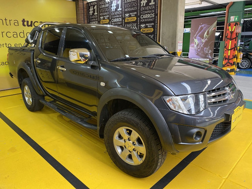 Imagen 4 de 25 de Mitsubishi L200 2.5l