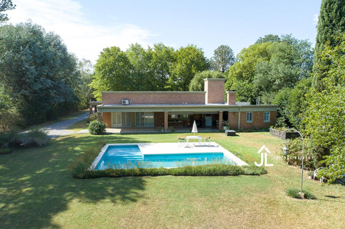 Casa En Venta En Parque Natura, Altos Los Cardales.