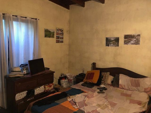 Imagen 3 de 9 de Casa De Tres Dormitorios · Lote Propio De 400 M² · En Esquina