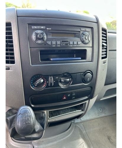 Mercedes-Benz Sprinter 2.2 CDI DIESEL FURGÃO 415 TA LONGO MANUAL