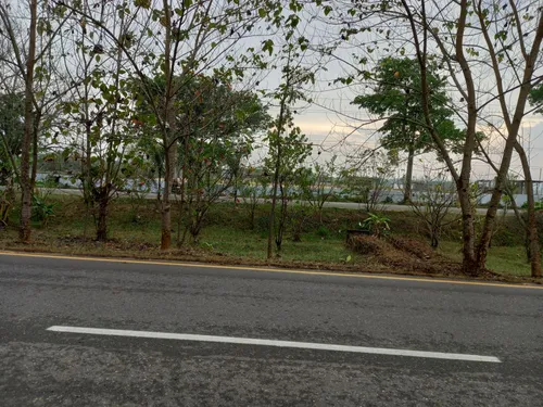 Lote Con Amplias Posibilidades De Desarrollo Cod 18401