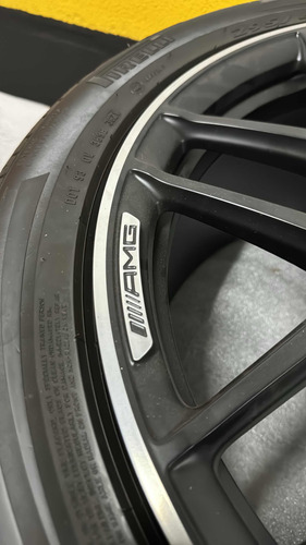 Jogo Rodas Mercedes G63 Aro 22 Com Pneu Originais Novas