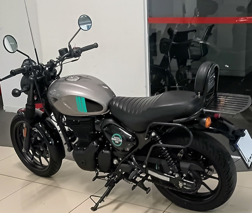 Royal Enfield Hunter 350 Custom
