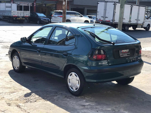 Imagen 5 de 15 de Renault Megane Rt 1.6 1998 Con 300 Kms! De Colección!