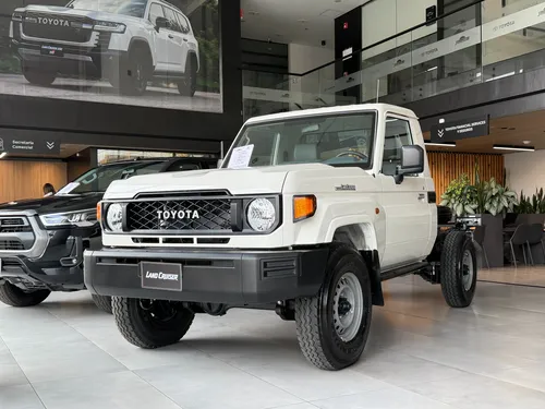 Toyota Land Cruiser 79 4.0 Chasis