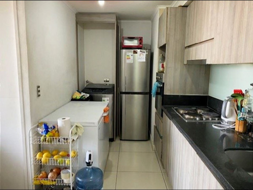 Departamento En Venta De 2 Dorm. En Santiago