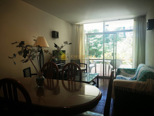 Apartamento En Venta Punta Del Este, Aidy Grill, Con Muy Lindo Entorno, Terraza Y Cochera, 2 Dormitorios, Bajas Expensas- Ref: 4216
