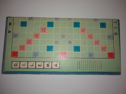 Antigüo Tablero De Juego De Mesa Dilema -