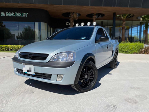 Imagen 1 de 13 de Chevrolet Tornado Equipada